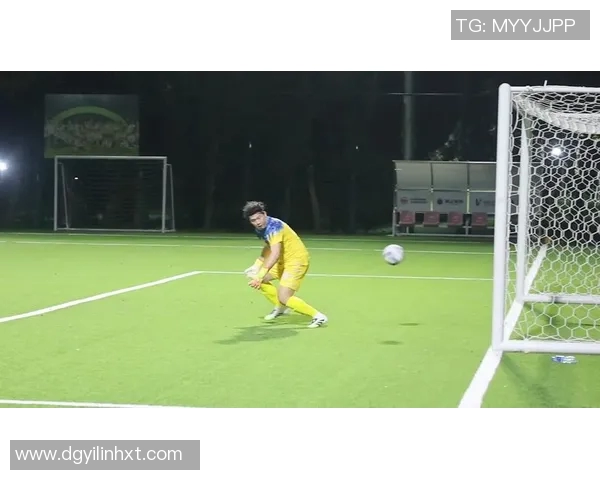 足球明星子女展现天赋打球精彩瞬间引发热议与关注